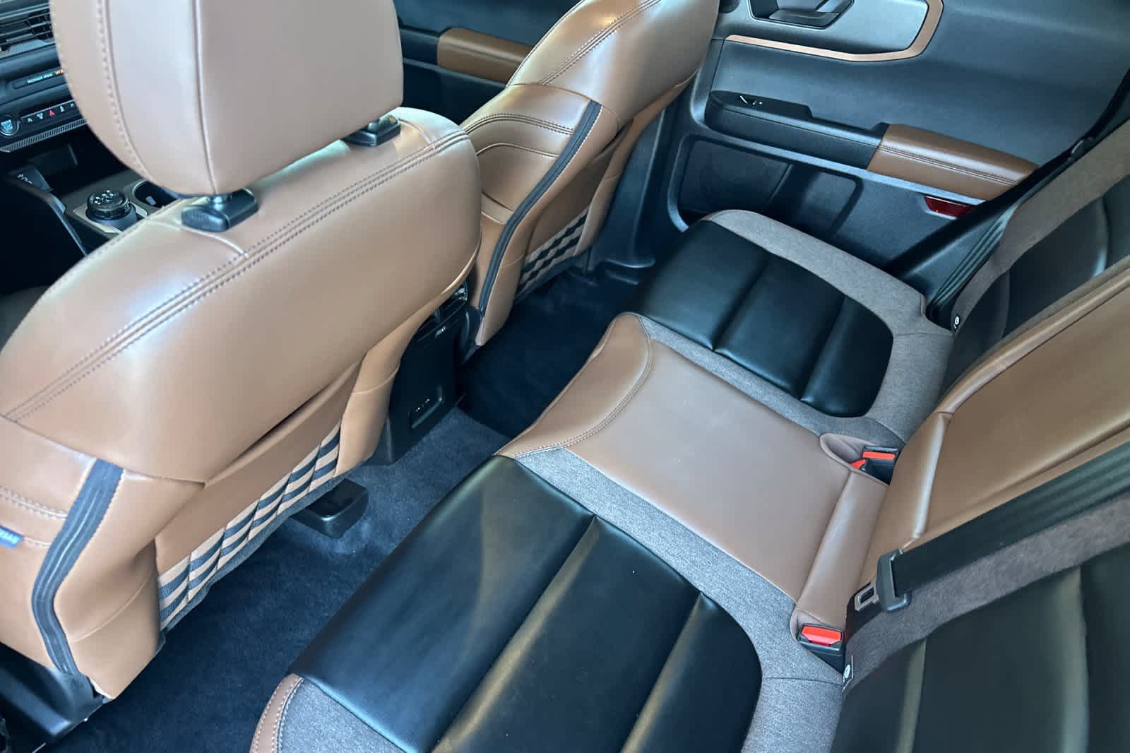 Certified 2026 Ford Bronco Sport Outer Banks w/ Outer Banks Tech Package+ AWD/4WD image 4