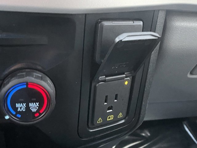 Certified 2024 Ford F250 XLT w/ Snow Plow Prep Package image 27