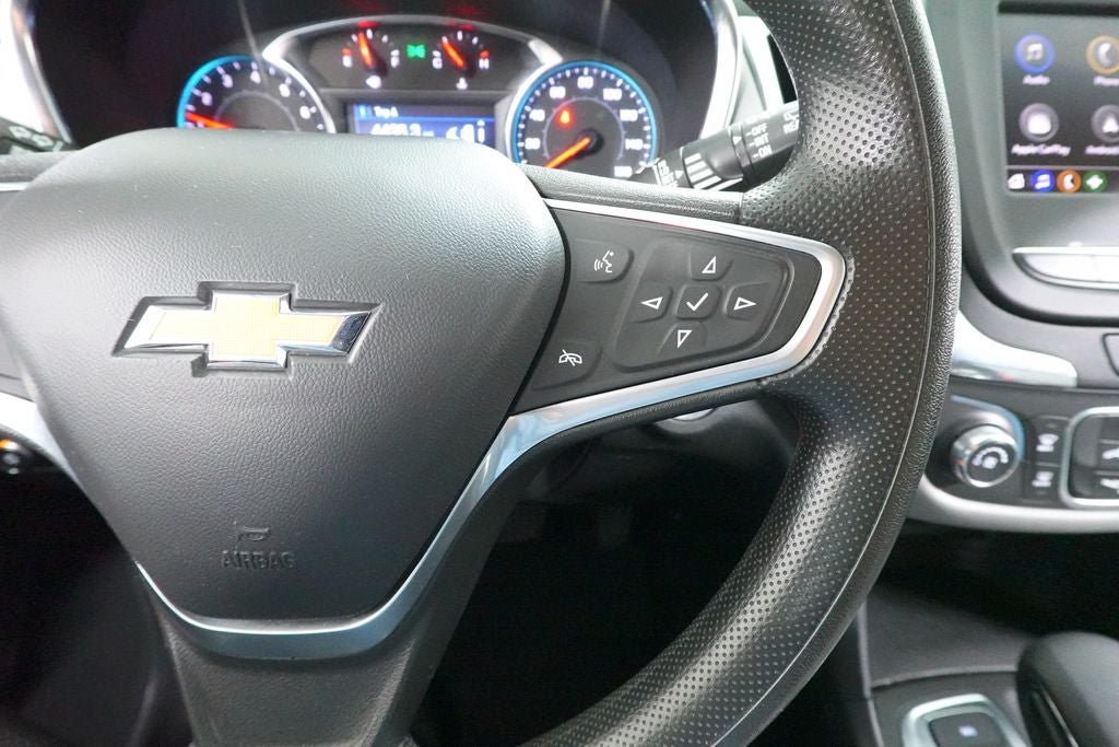 Used 2022 Chevrolet Equinox LS w/ LS Convenience Package AWD/4WD image 16