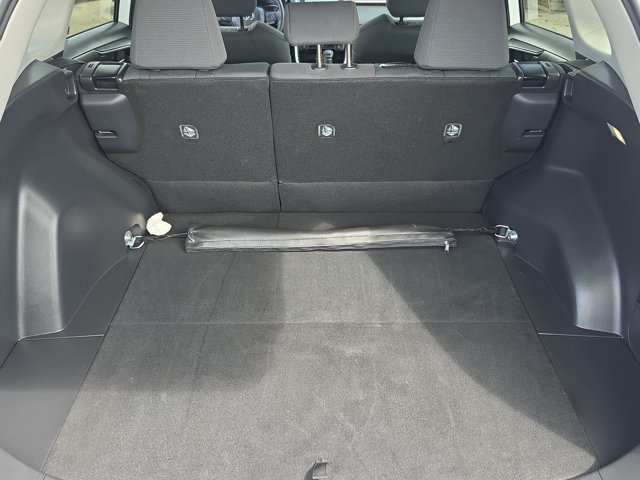 Used 2025 Toyota RAV4 XLE FWD image 10