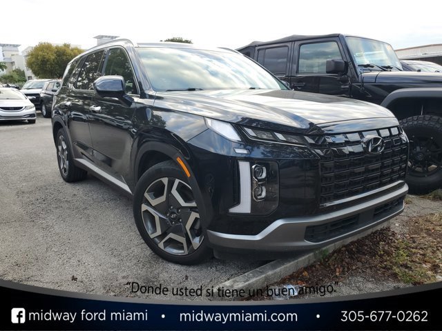 Used 2023 Hyundai Palisade SEL image 3