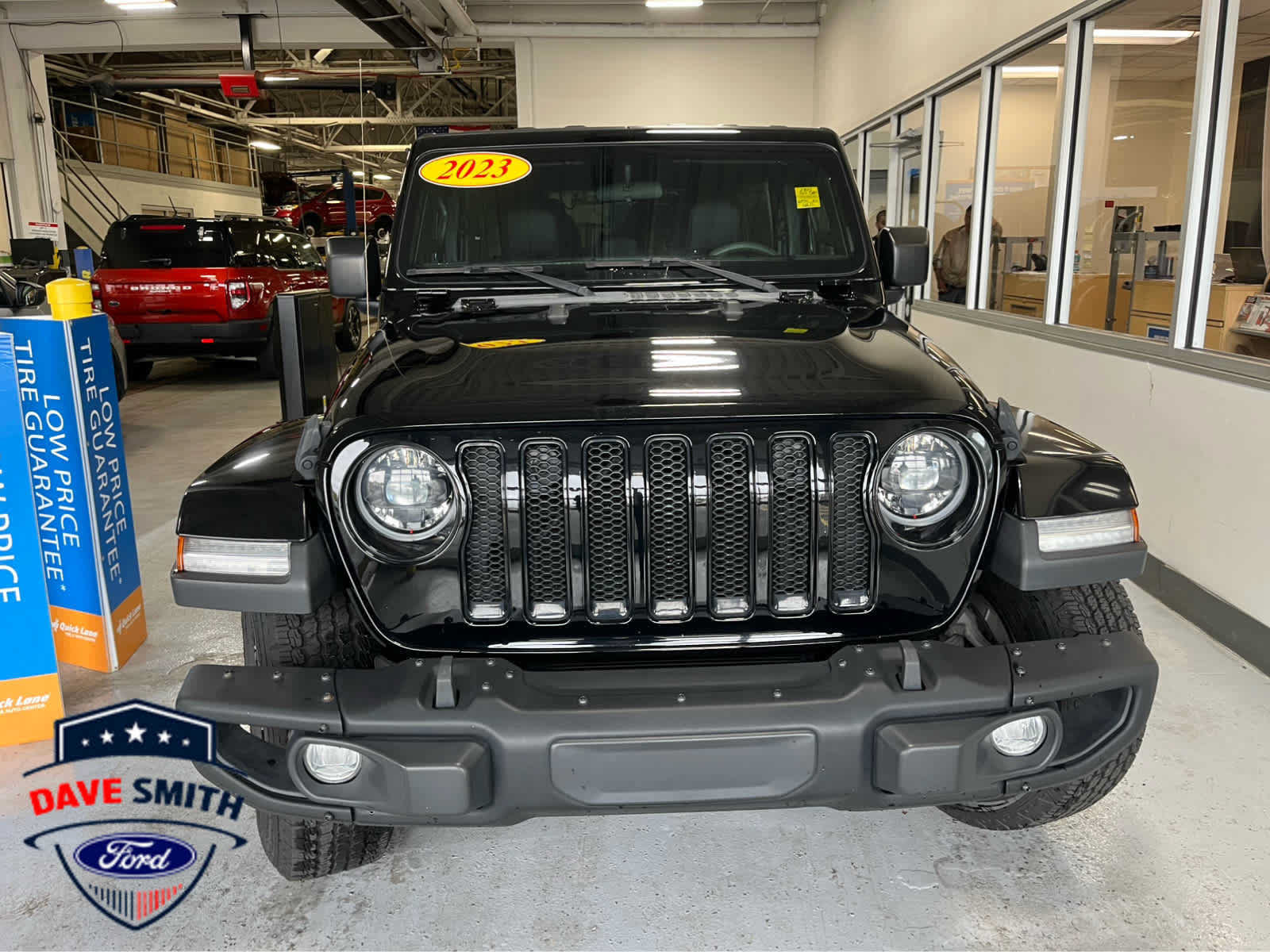 Used 2023 Jeep Wrangler Unlimited Sport AWD/4WD image 2
