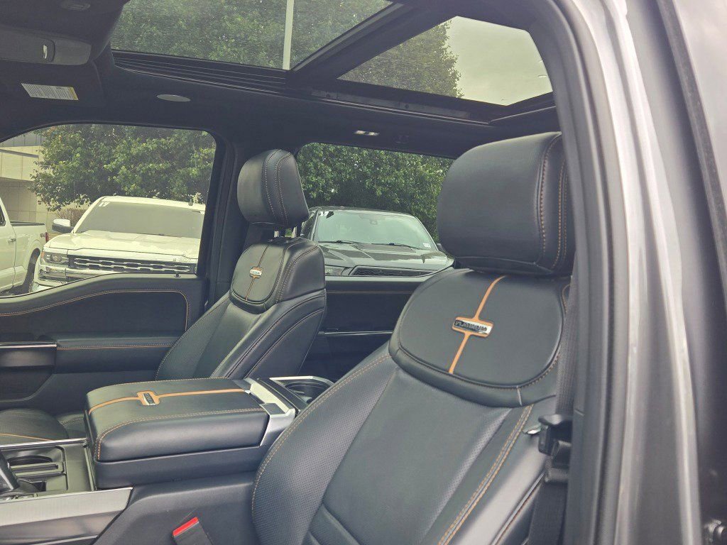 Certified 2022 Ford F150 Platinum w/ Equipment Group 701A High image 22