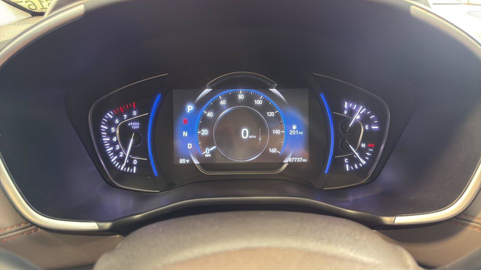 Used 2019 Hyundai Santa Fe Limited AWD/4WD image 13