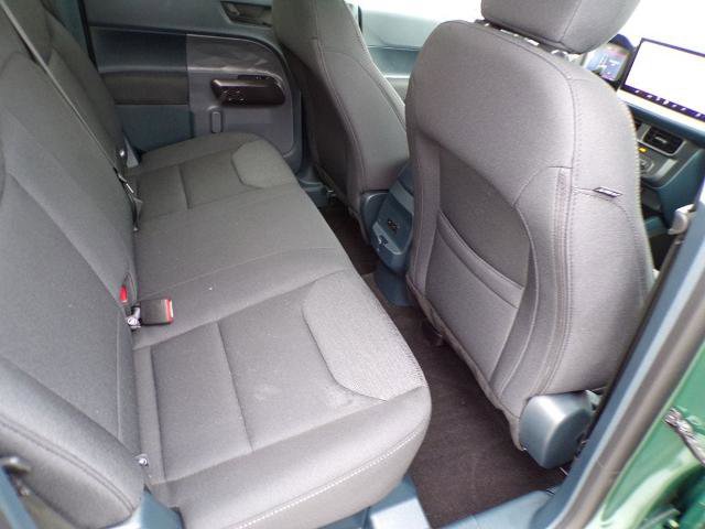 Certified 2025 Ford Maverick XL FWD image 36