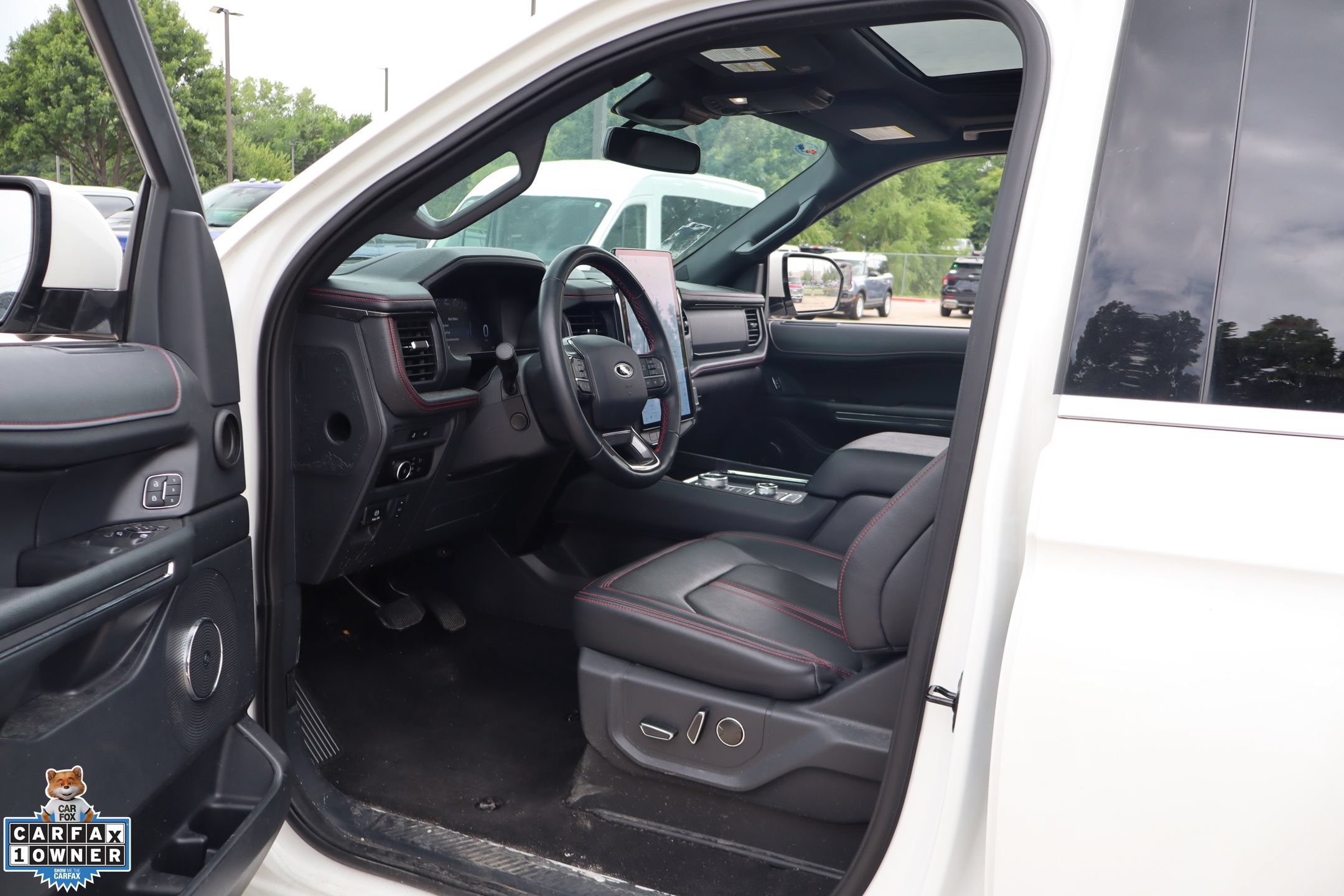 Certified 2024 Ford Expedition Limited AWD/4WD image 25