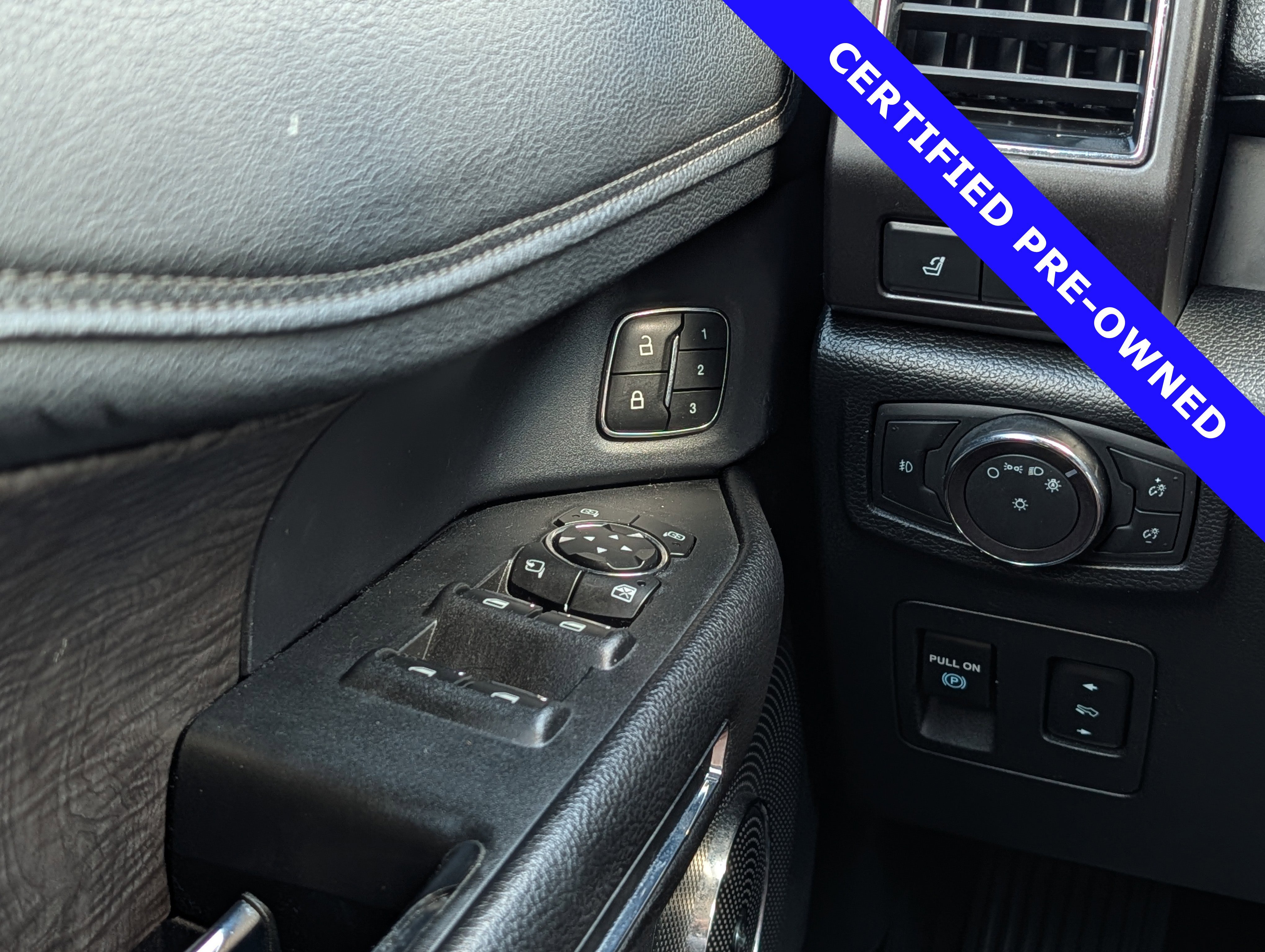 Certified 2019 Ford Expedition Limited w/ Equipment Group 302A AWD/4WD image 26