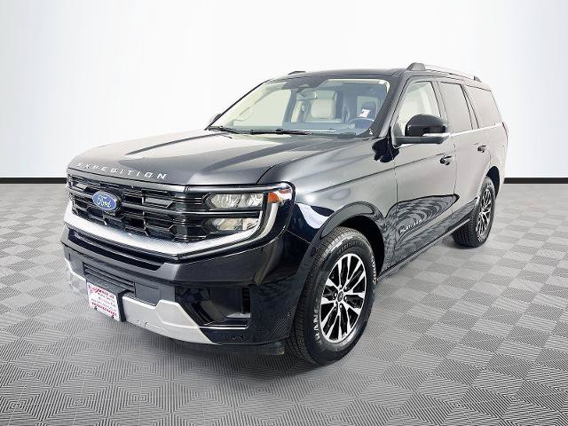 Certified 2025 Ford Expedition Platinum AWD/4WD image 3