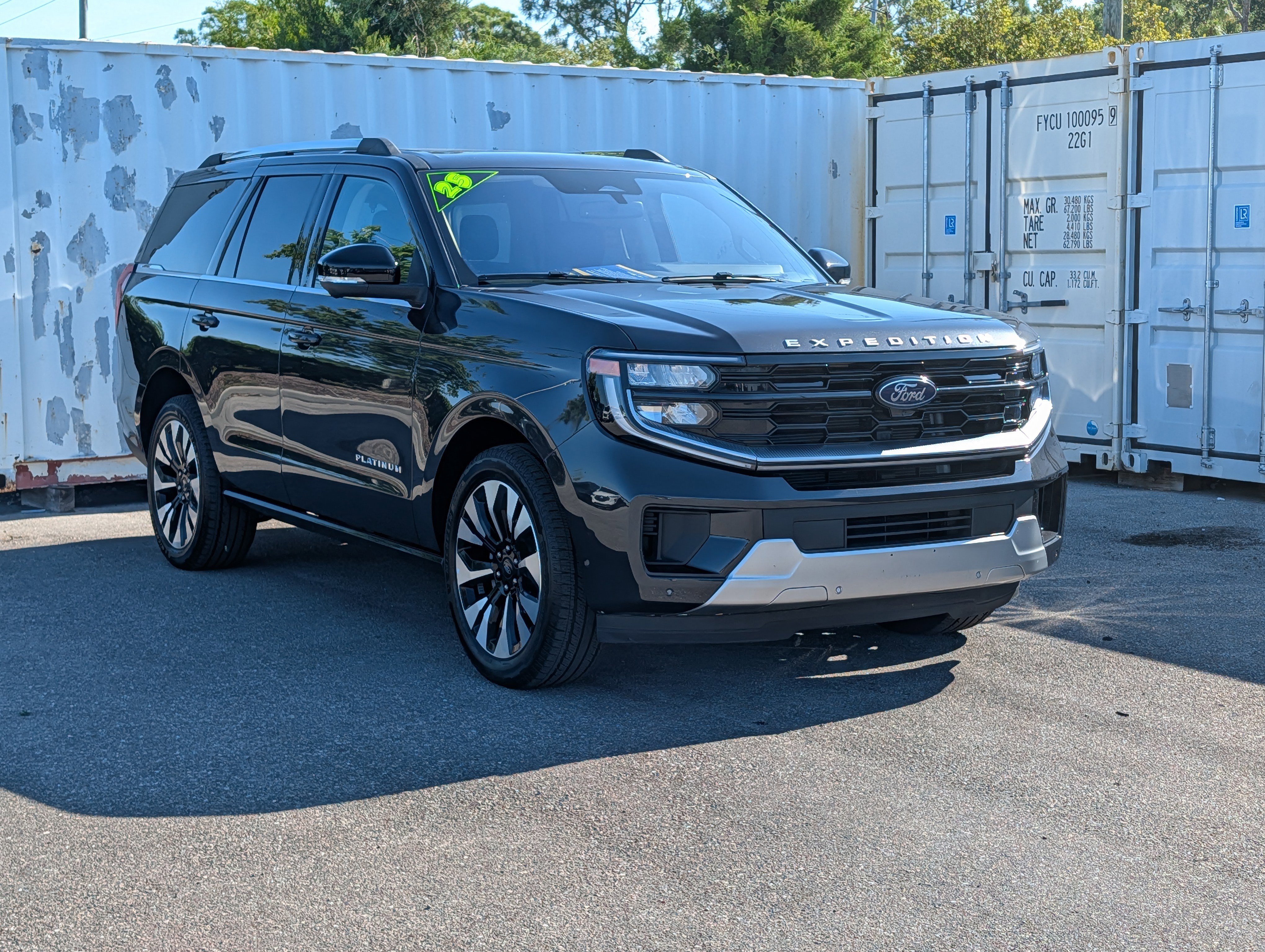 Certified 2025 Ford Expedition Platinum w/ Driver's Package AWD/4WD video 2
