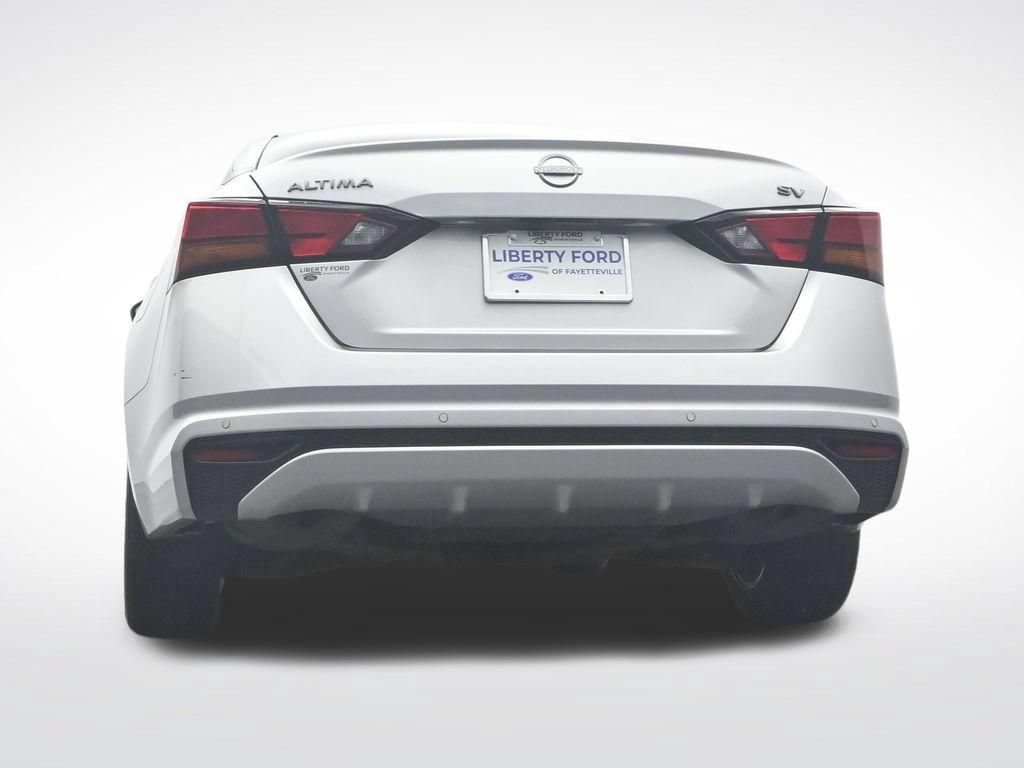 Used 2024 Nissan Altima 2.5 SV FWD image 44