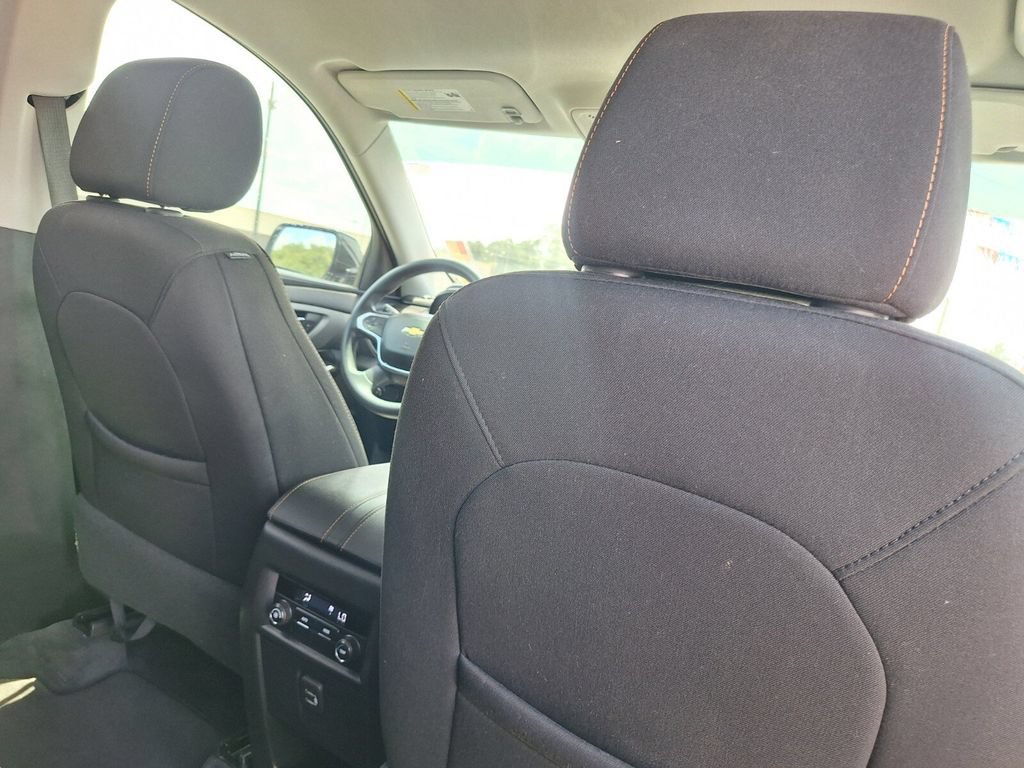 Used 2020 Chevrolet Traverse LS FWD image 22