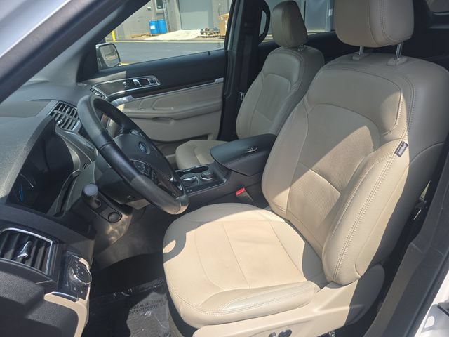 Certified 2018 Ford Explorer Limited w/ Equipment Group 301A AWD/4WD image 11