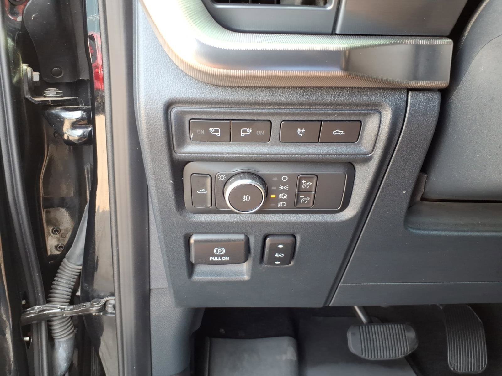 Certified 2023 Ford F150 Raptor AWD/4WD image 17