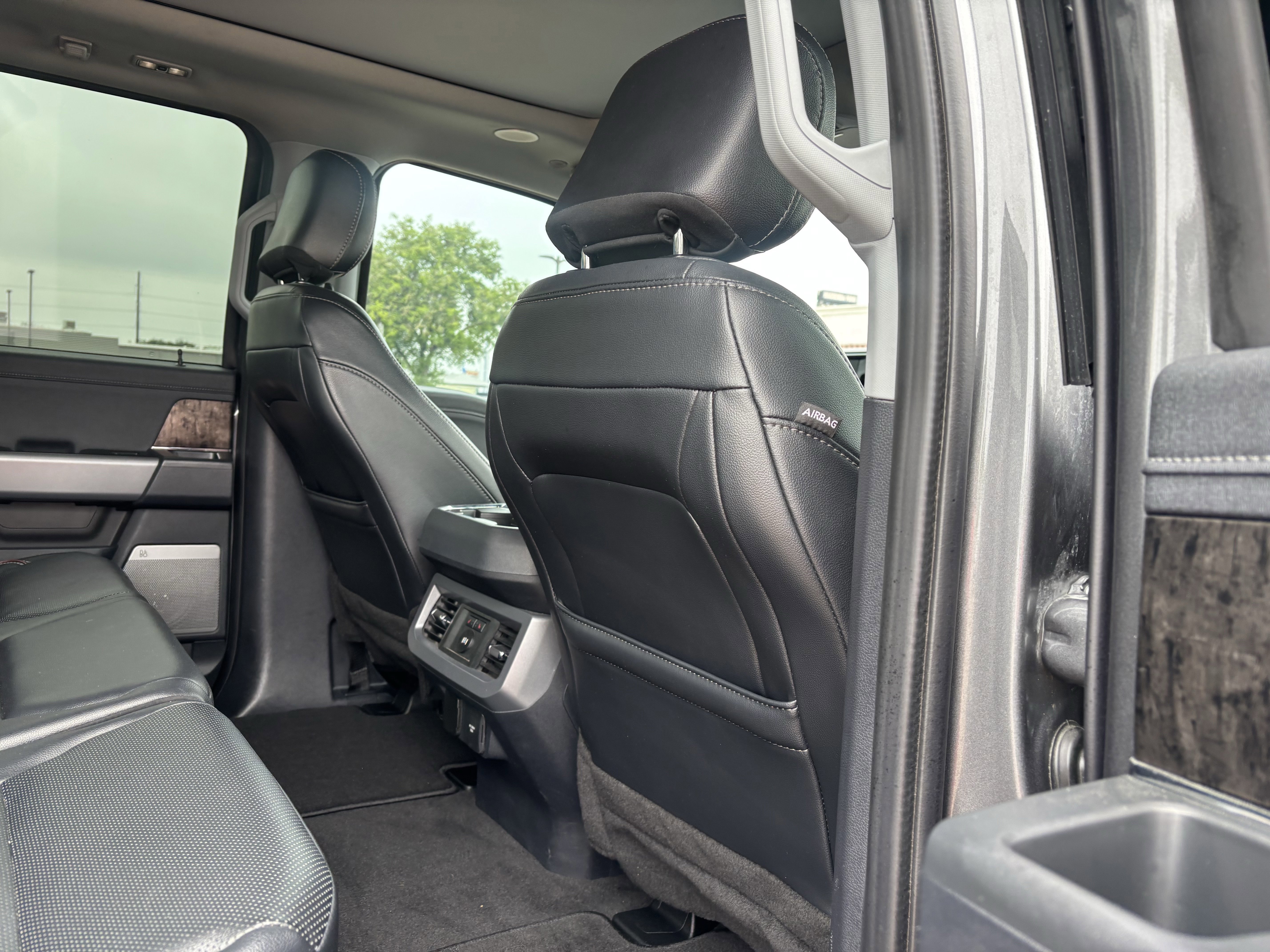 Certified 2024 Ford F250 Lariat w/ Lariat Ultimate Package AWD/4WD image 21