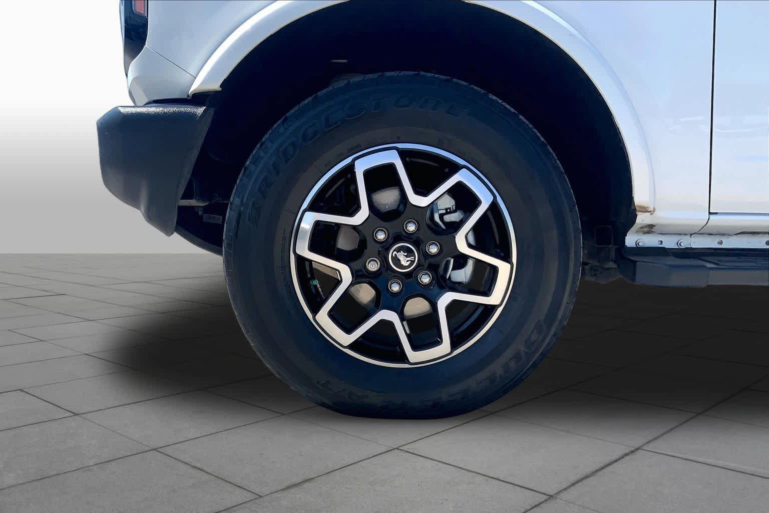 Certified 2021 Ford Bronco Outer Banks AWD/4WD image 11