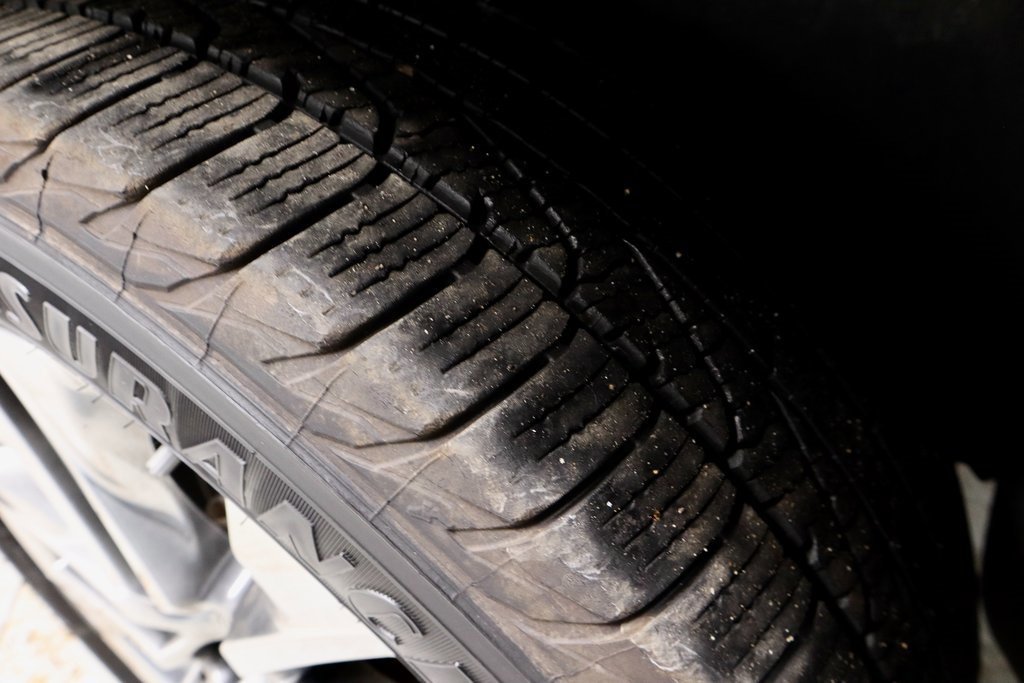 Used 2019 Toyota RAV4 Limited w/ Advanced Technology Package image 21