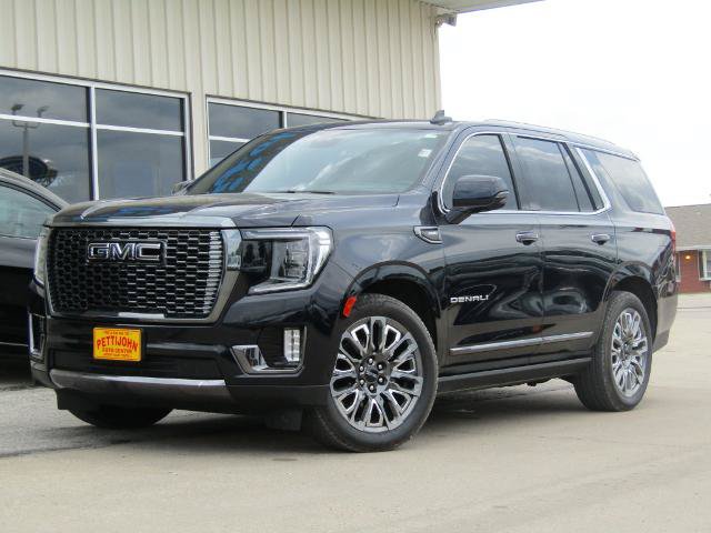 Used 2024 GMC Yukon Denali Ultimate AWD/4WD image 12