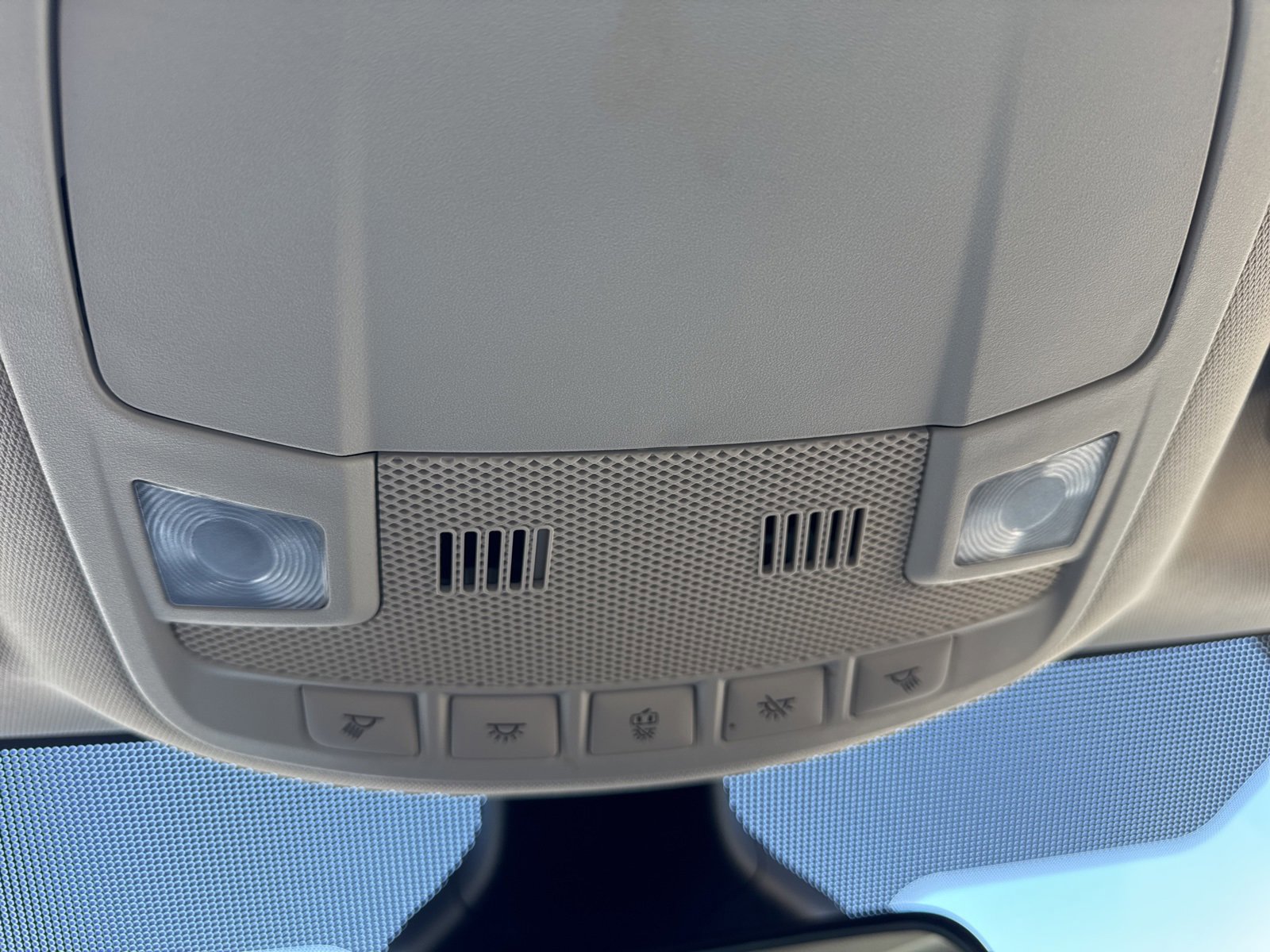 Certified 2020 Ford Edge SE image 33