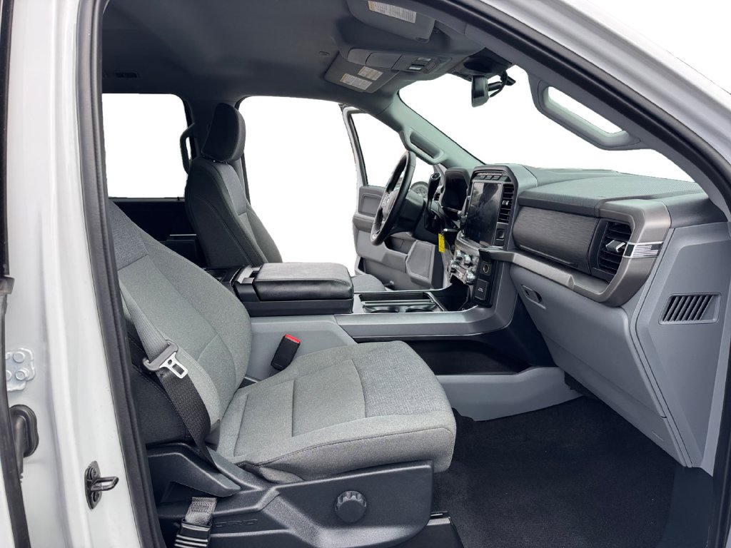 Certified 2024 Ford F150 XLT w/ Mobile Office Package RWD image 16
