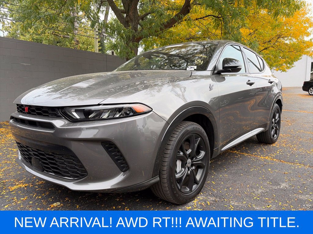 Used 2024 Dodge Hornet R/T w/ R/T Blacktop Package AWD/4WD image 8