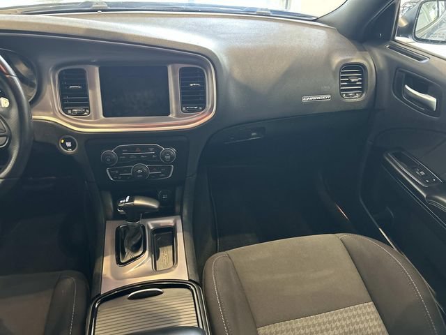 Used 2022 Dodge Charger R/T w/ Blacktop Package RWD image 14