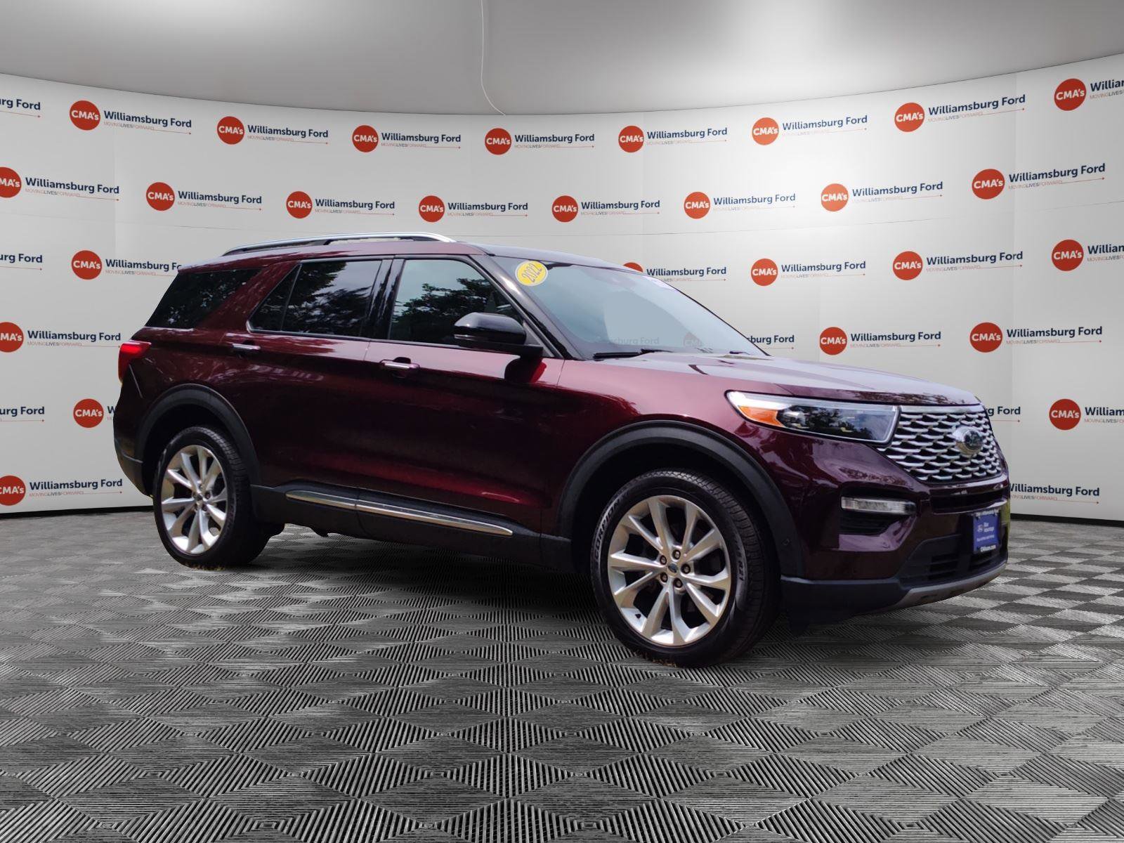 Certified 2022 Ford Explorer Platinum w/ Equipment Group 601A AWD/4WD image 7