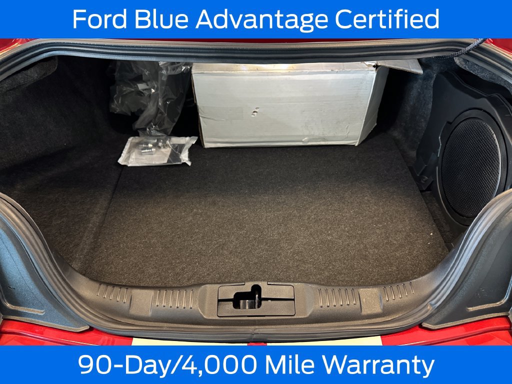 Certified 2022 Ford Mustang Shelby GT500 w/ Carbon Fiber Track Pack RWD image 6