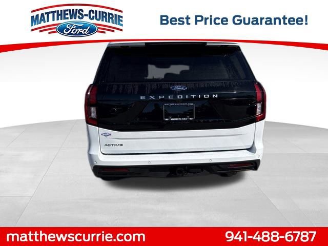 Certified 2025 Ford Expedition Active image 3