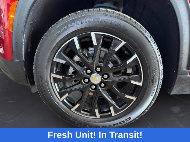Used 2025 Chevrolet Traverse LT w/ Sun and Wheel Package FWD image 14