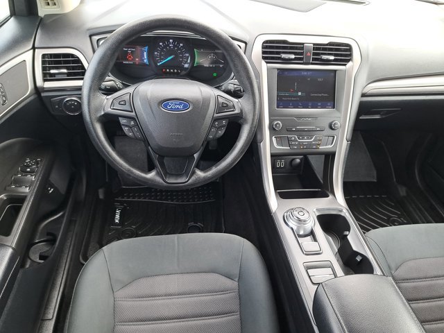 Certified 2020 Ford Fusion SE image 15