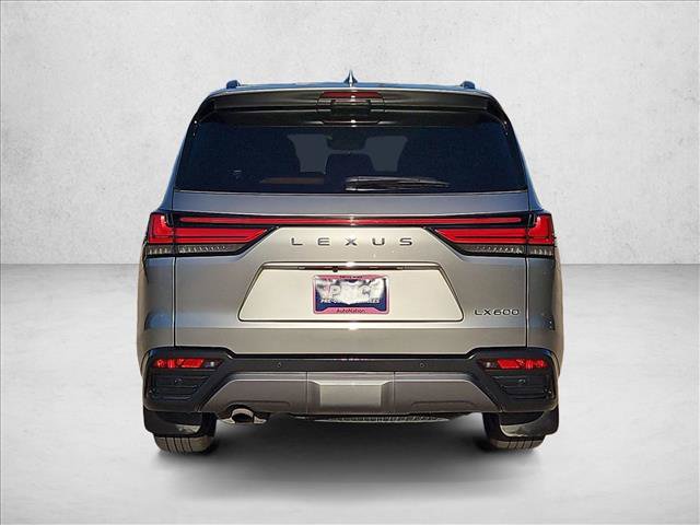 Used 2023 Lexus LX 600 4WD w/ Appearance Package image 7