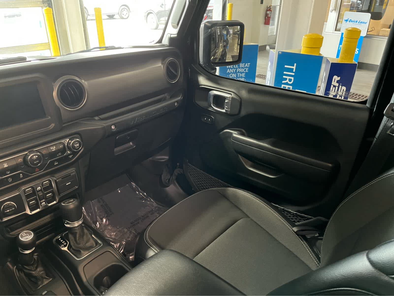 Used 2023 Jeep Wrangler Unlimited Sport AWD/4WD image 14