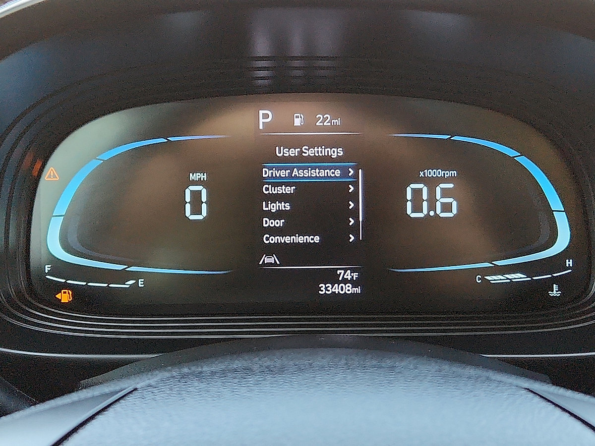 Used 2023 Hyundai Venue SEL FWD image 11