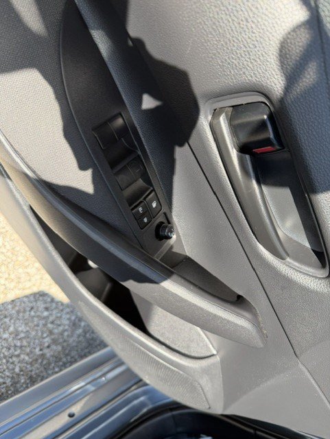 Used 2025 Toyota Corolla LE FWD image 12