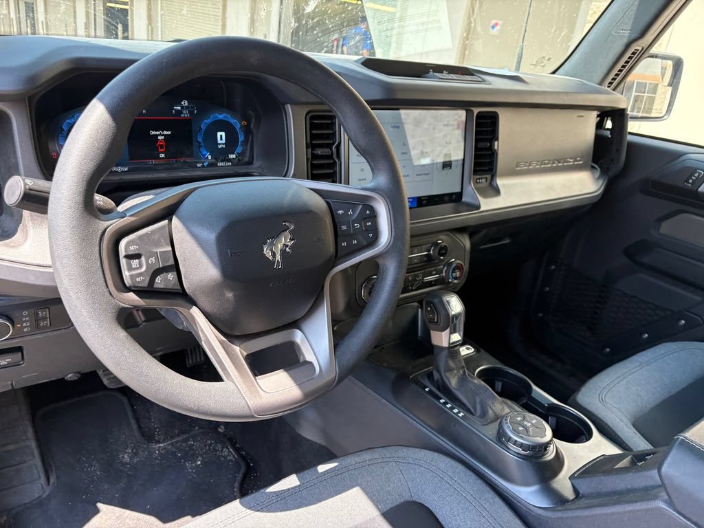 Certified 2025 Ford Bronco 2-Door AWD/4WD image 19