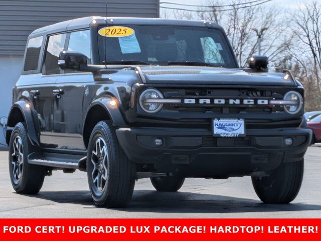 Certified 2025 Ford Bronco Outer Banks AWD/4WD image 3