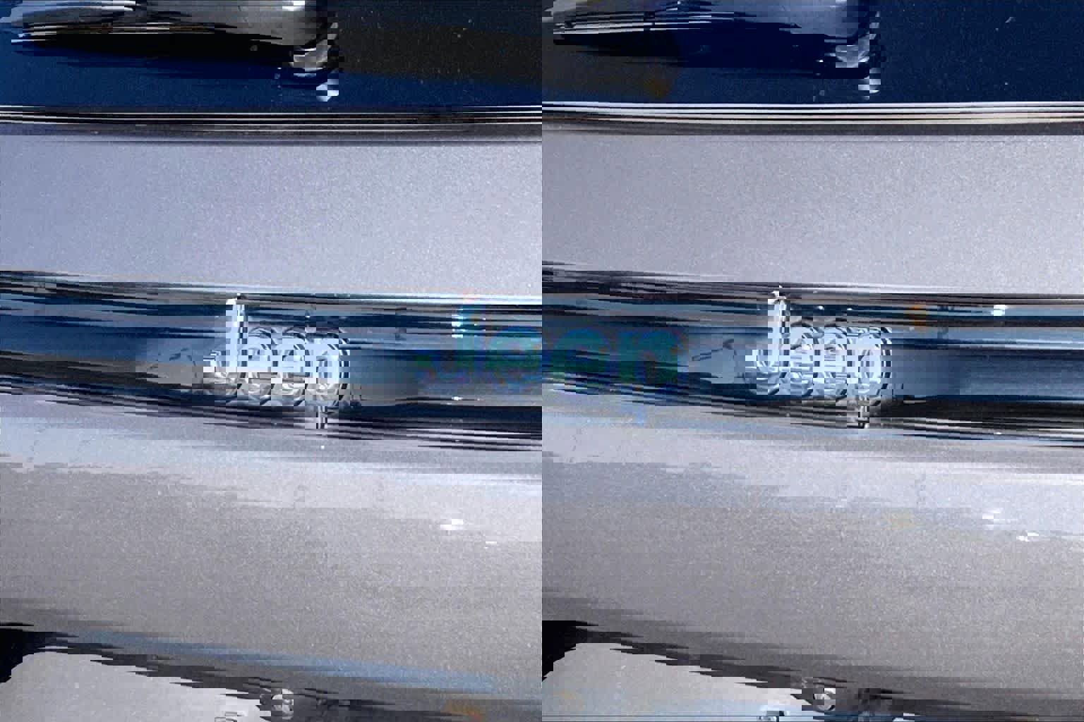 Used 2023 Jeep Grand Cherokee 4WD 4xe image 27