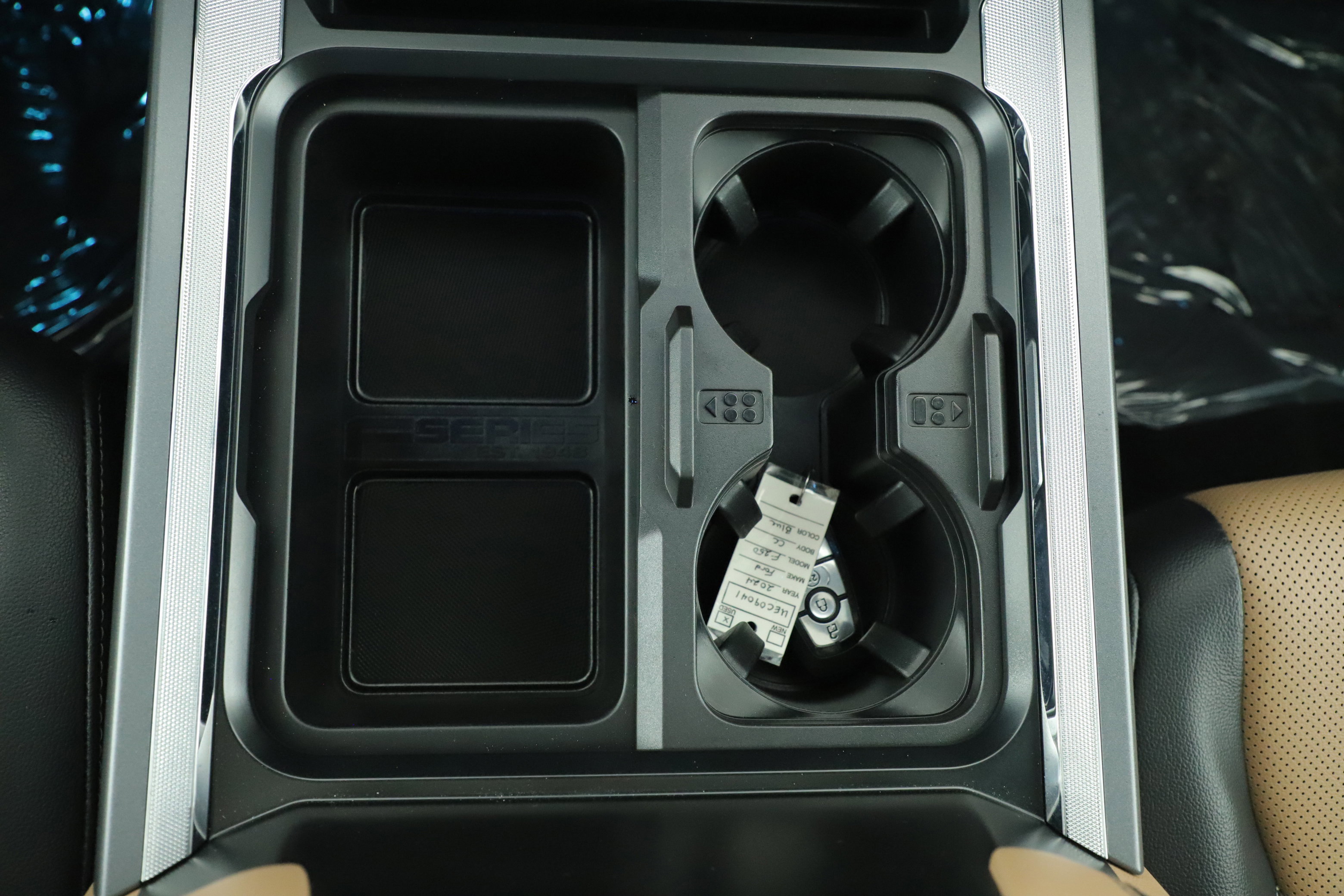 Certified 2024 Ford F250 Lariat w/ Lariat Ultimate Package image 27