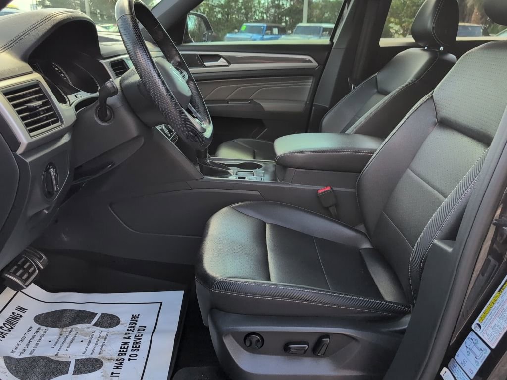 Used 2021 Volkswagen Atlas Cross Sport SE image 8