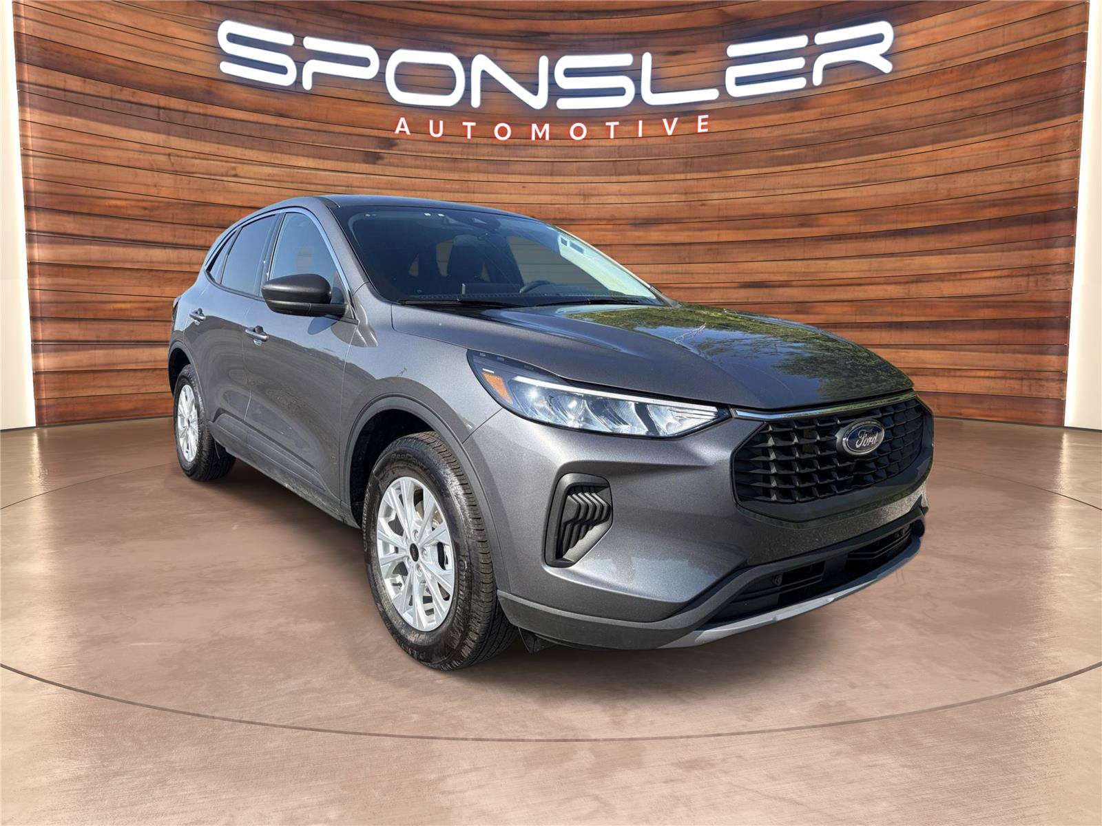 Certified 2024 Ford Escape Active w/ Tech Pack #1 AWD/4WD image 10