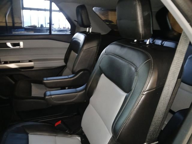 Certified 2023 Ford Explorer XLT w/ Equipment Group 202A image 46