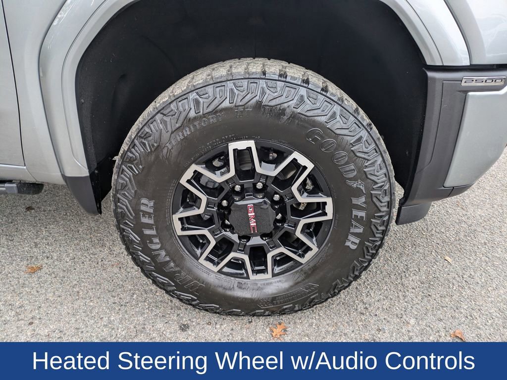 Used 2025 GMC Sierra 2500 AT4 w/ AT4 Premium Plus Package image 13