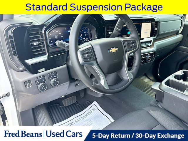 Used 2023 Chevrolet Silverado 1500 LT AWD/4WD image 12
