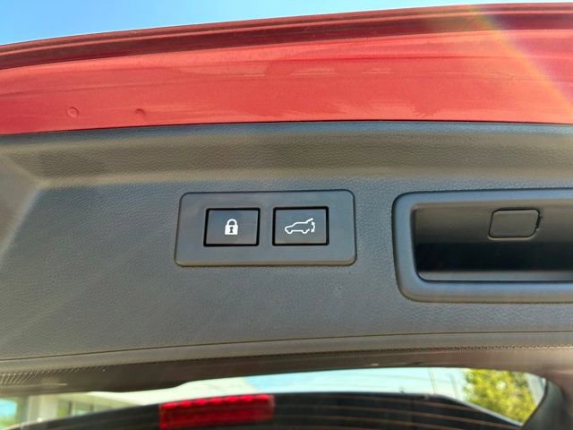 Used 2024 Subaru Forester Premium AWD/4WD image 11