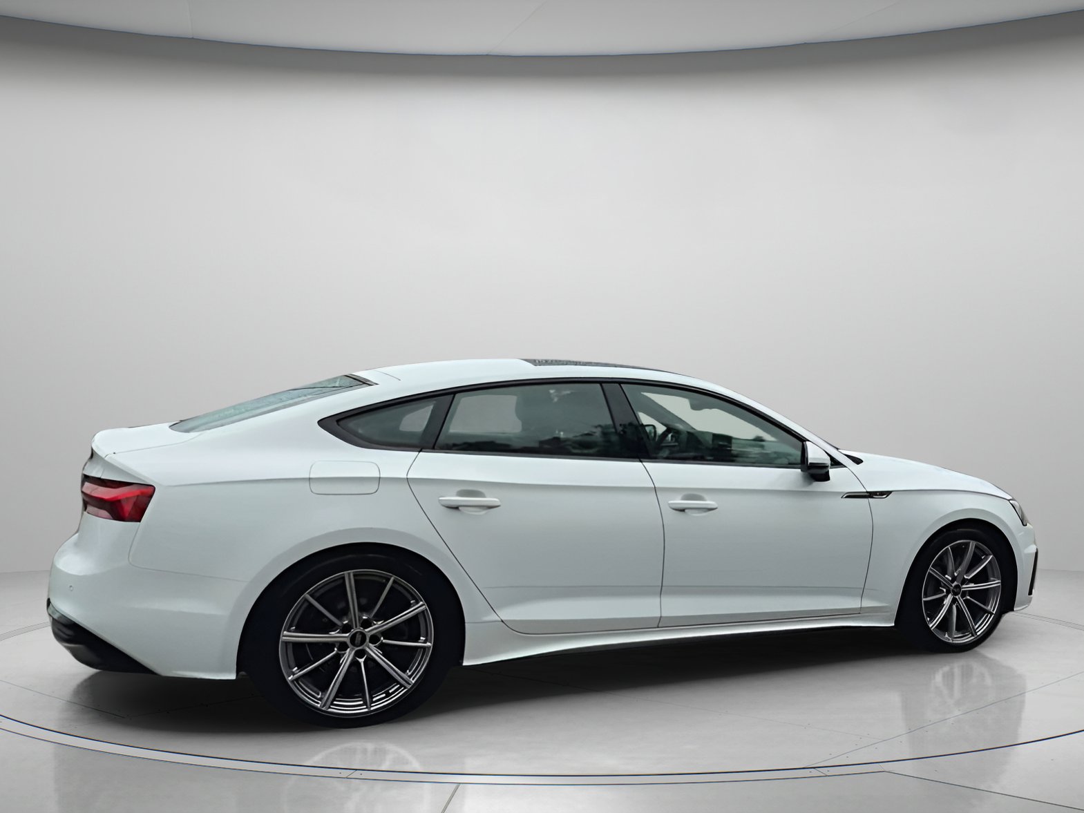 Used 2025 Audi A5 2.0T Premium Plus image 30