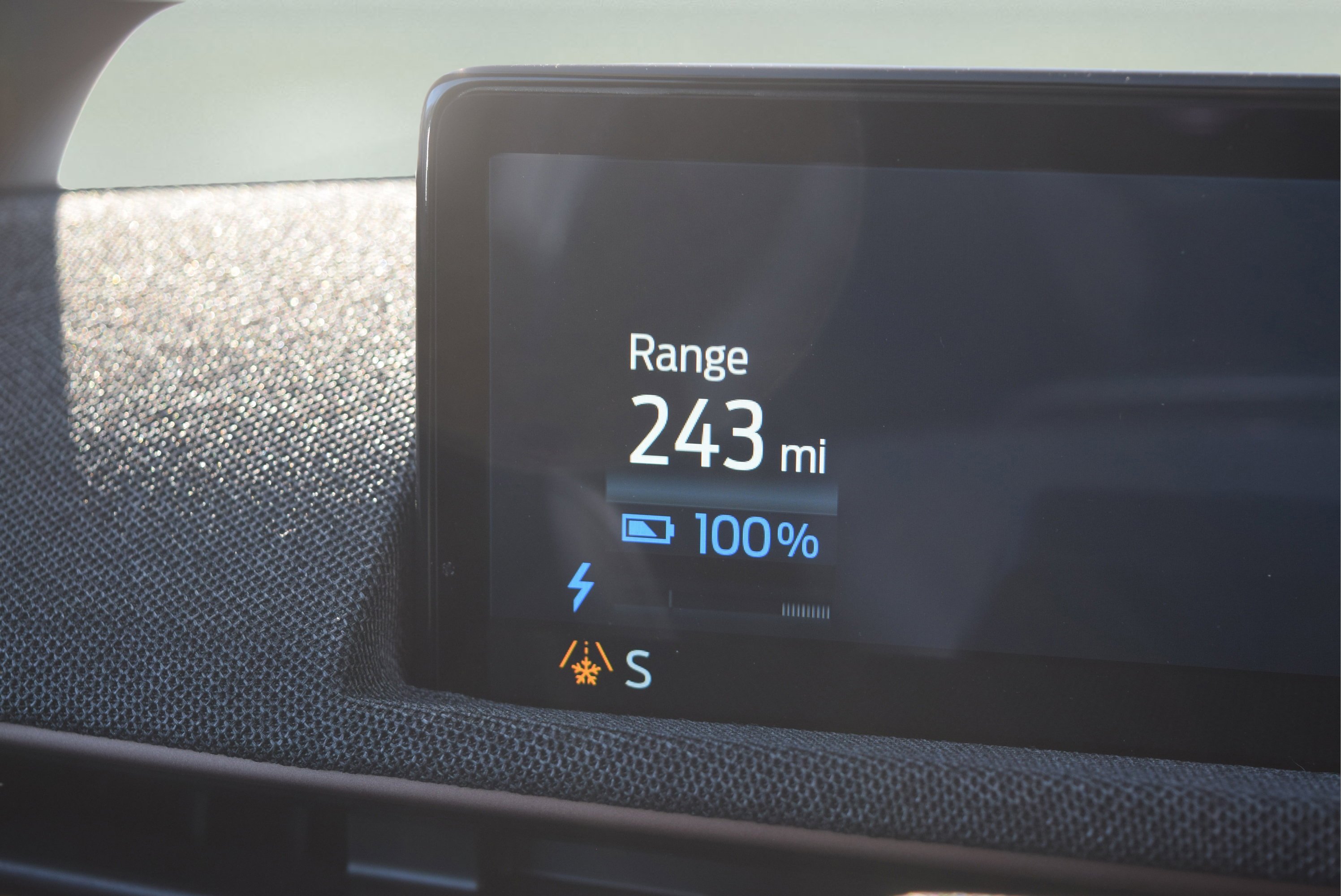 Certified 2022 Ford Mustang Mach-E GT image 17