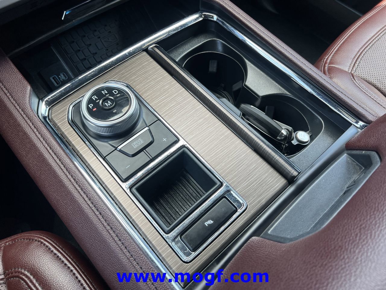 Certified 2024 Ford Expedition Limited RWD image 12