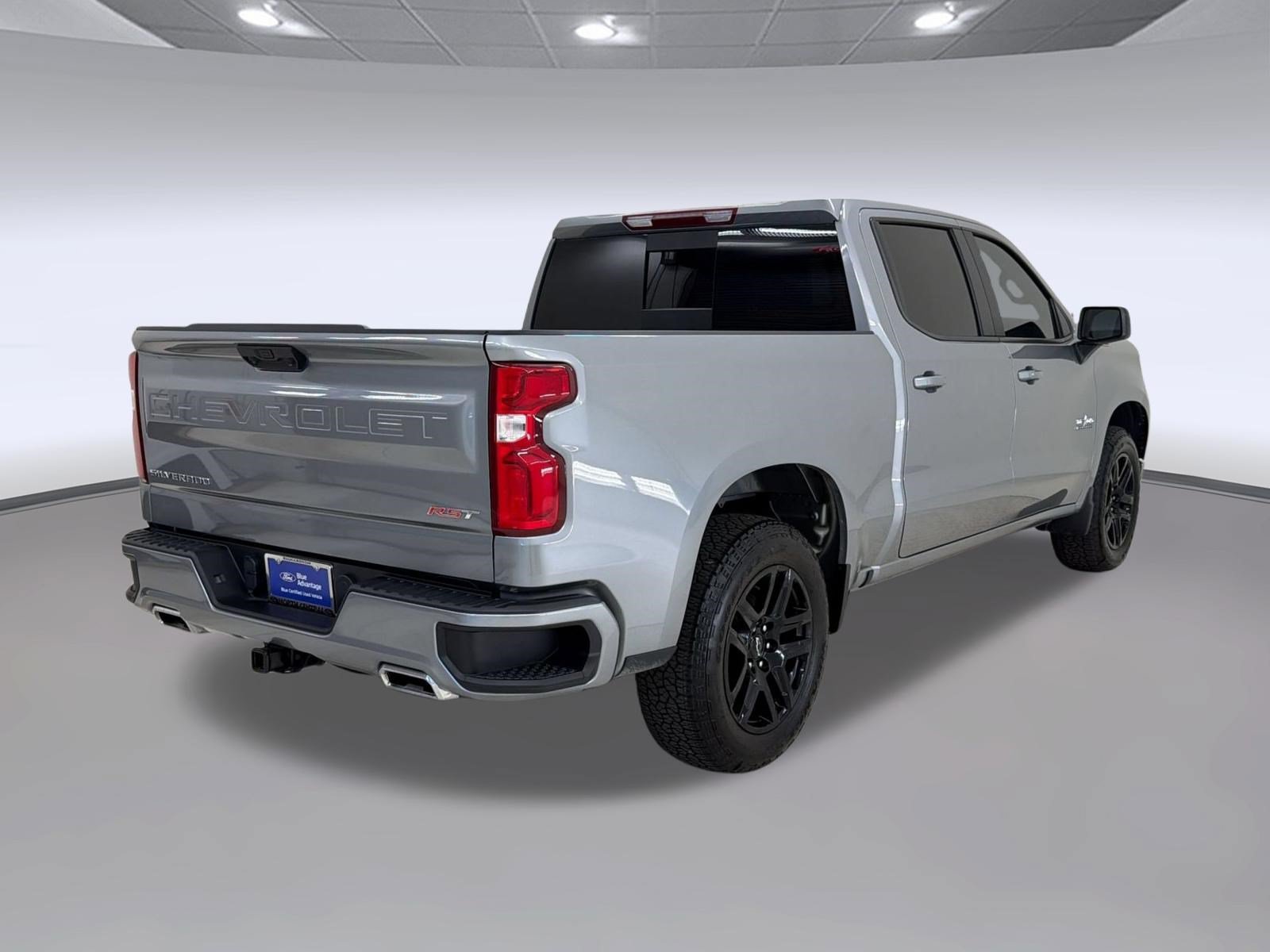 Used 2025 Chevrolet Silverado 1500 RST w/ Texas Edition Plus AWD/4WD image 9