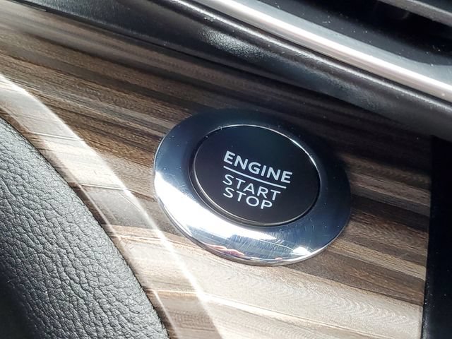 Certified 2023 Ford Explorer Limited w/ Equipment Group 301A AWD/4WD image 19