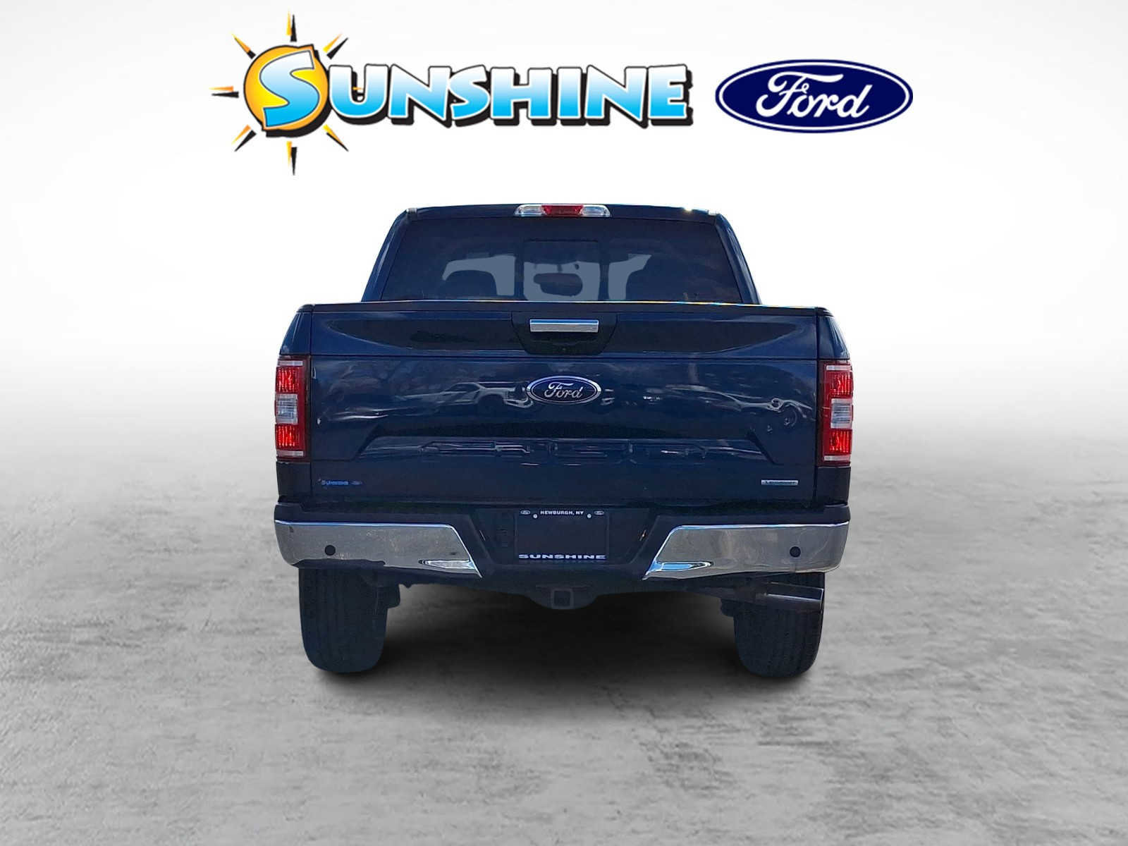 Certified 2018 Ford F150 XLT w/ Equipment Group 302A Luxury image 3